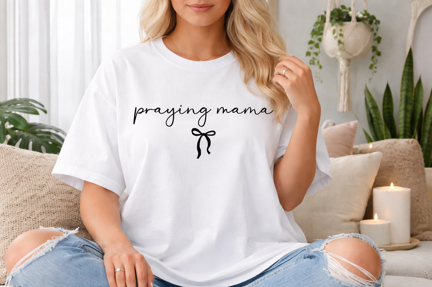 🎀 PRAYING MAMA TEE